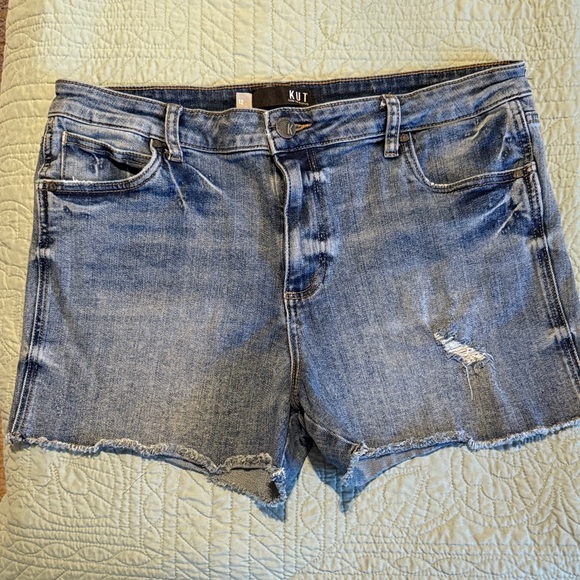 Kut from the Kloth Distressed Blue Jean Shorts - Picture 1 of 3